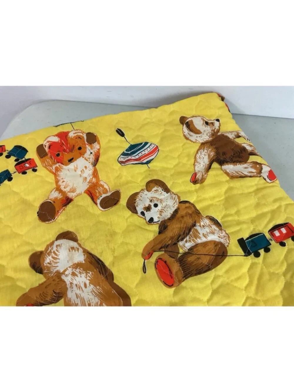 Vintage Teddy Bear Baby Blanket Quilt Made USA Excellent